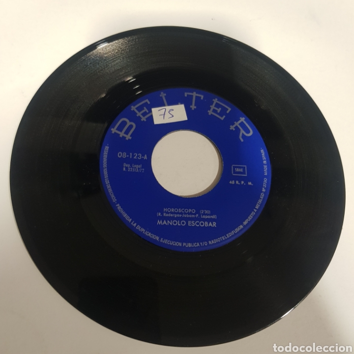 Discos de vinilo: SMV 75 Manolo Escobar -SOLO MINI VINILO - Foto 1