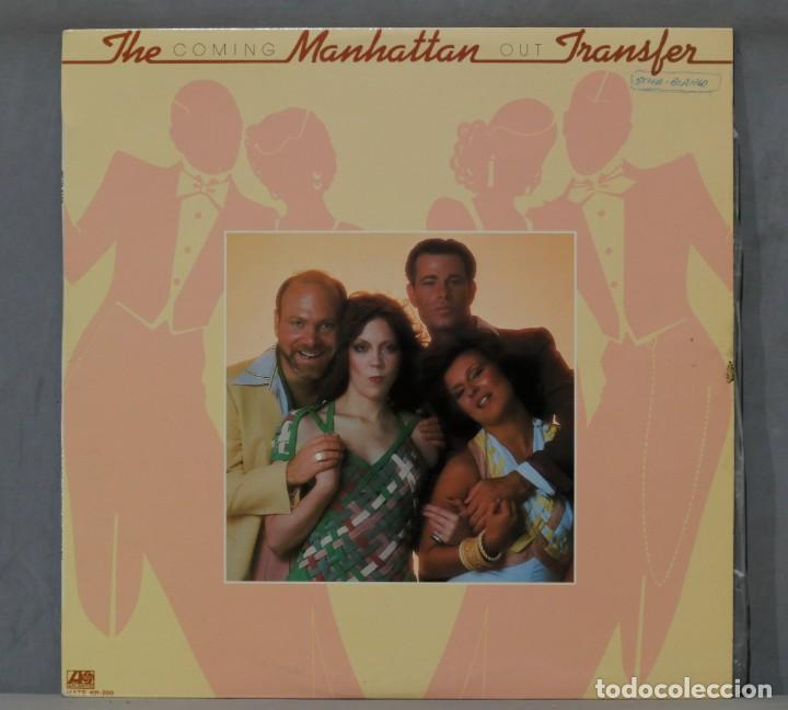 Discos de vinilo: LP. THE MANHATTAN TRANSFER. COMING OUT - Foto 1