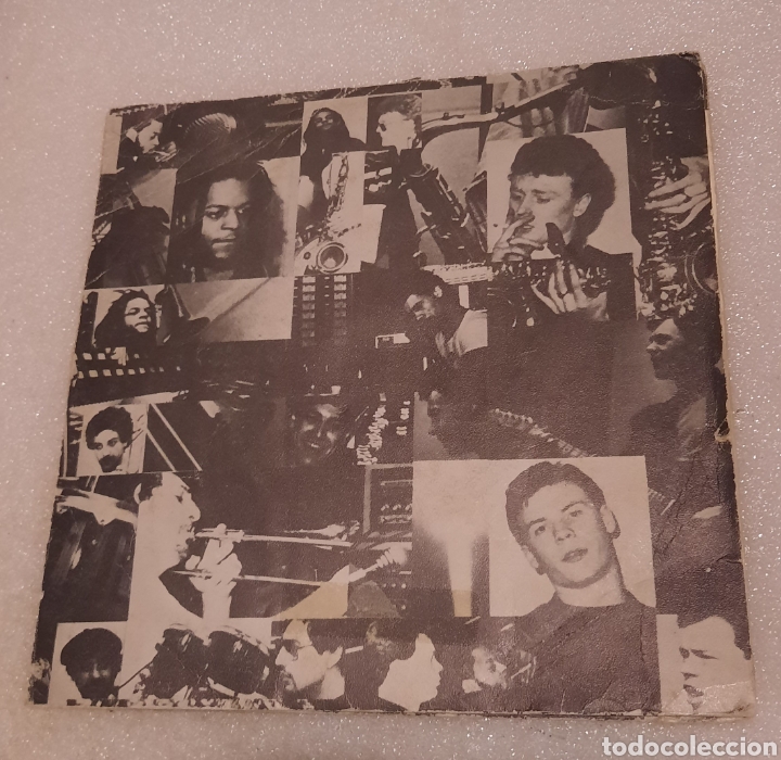 Discos de vinilo: UB40 - presenten armas - Foto 1