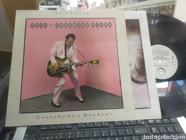 Discos de vinilo: Neil Young LP everybodys rockin holanda 1983 - Foto 1