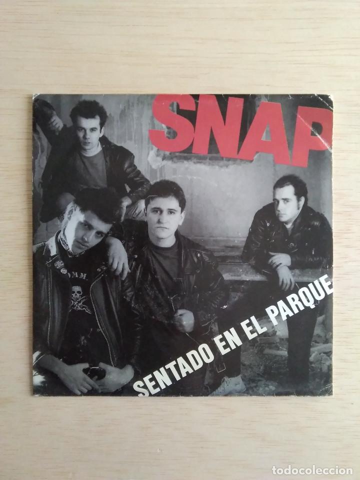 Discos de vinilo: SINGLE SNAP SENTADO EN EL PARQUE - Foto 1