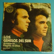 Discos de vinilo: LOS GEMELOS DEL SUR. AMANECIÓ / ELEGIDA DE DIOS. SINGLE BELTER 1973. Lote 336917813