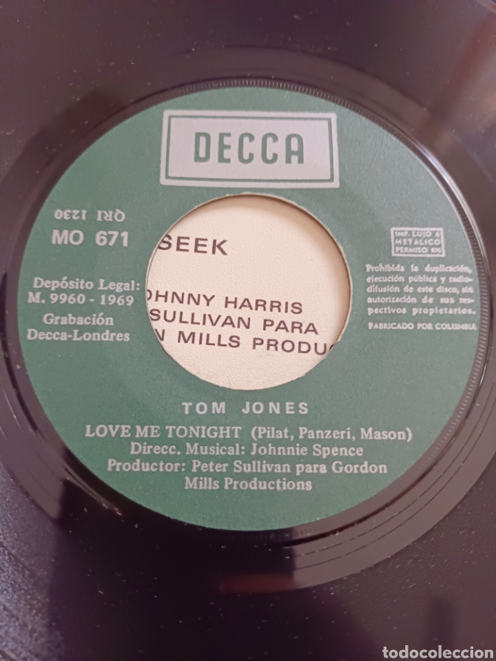 Discos de vinilo: Vinilo single - Tom Jones - Love me tonight - Foto 3
