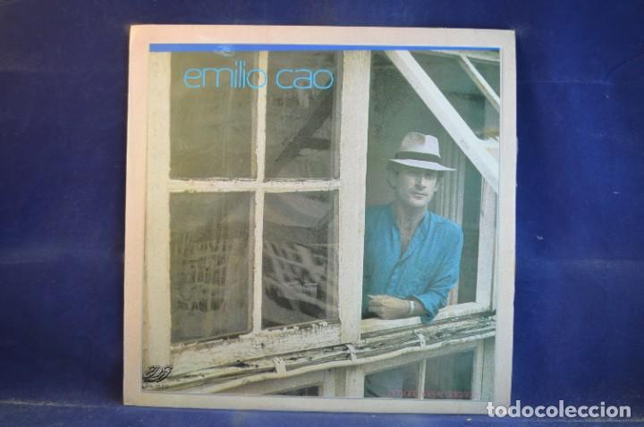 Discos de vinilo: EMILIO CAO - AMIGA ALBA E DELGADA - LP - Foto 1