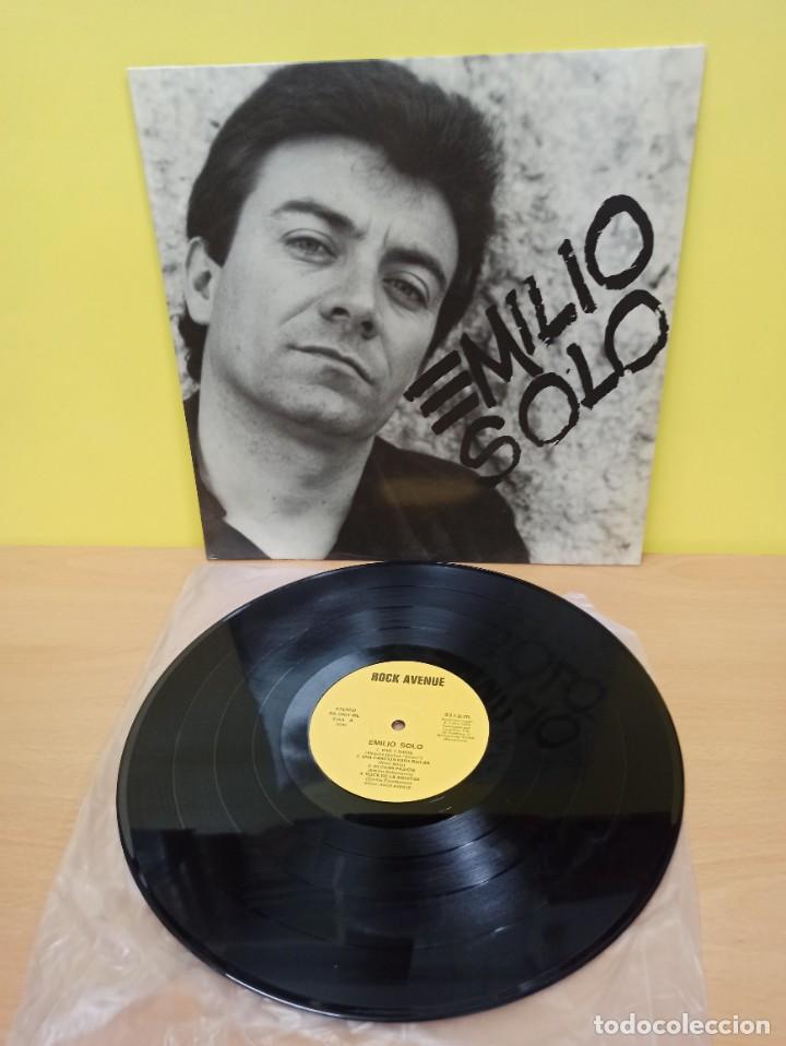Discos de vinilo: DISCO DE VINILO - EMILIO SOLO - VIVE Y SIGUE - Foto 1