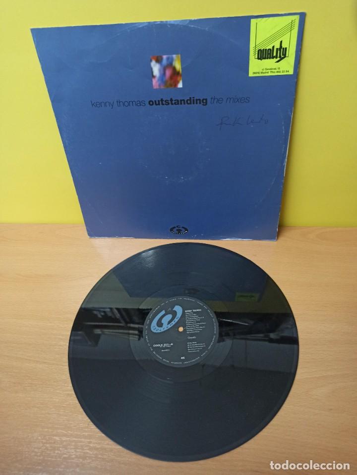 Discos de vinilo: DISCO DE VINILO - KENNY THOMAS - OUTSTANDING ( THE MIXES ) - Foto 1