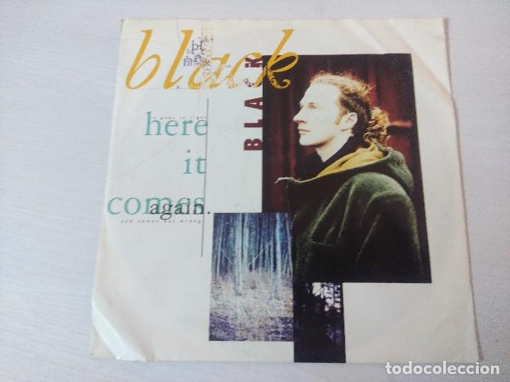 Discos de vinilo: BLACK/HERE IT COMES AGAIN/SINGLE. - Foto 1