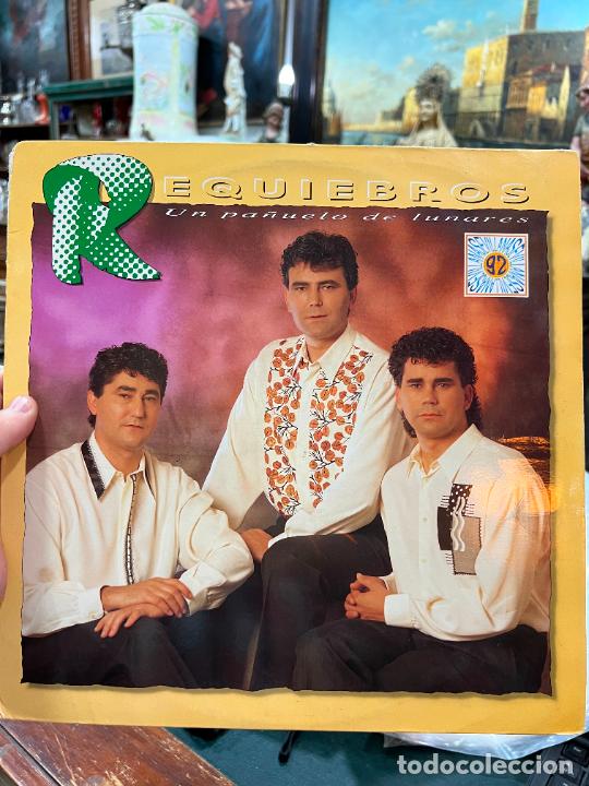 Discos de vinilo: LP REQUIEBROS - UN PA&Ntilde;UELO DE LUNARES - Foto 1