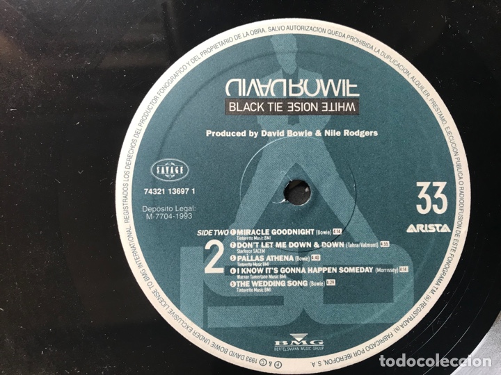 Discos de vinilo: David Bowie. Black tie. White noise - Foto 6