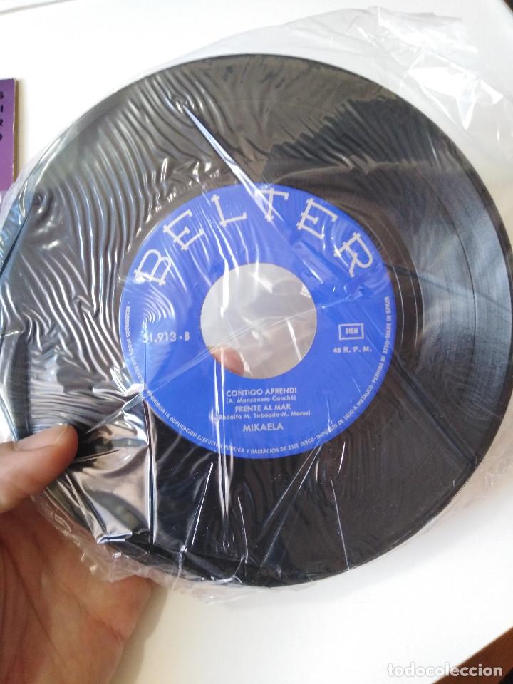Discos de vinilo: Mikaela. Alfileres Negros - Foto 3