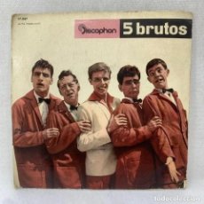 Discos de vinilo: EP 5 BRUTOS - DESTINO A LA LUNA - ESPAÑA - AÑO 1960. Lote 341841733