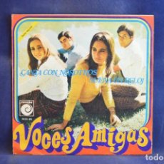Discos de vinilo: VOCES AMIGAS - CANTA CON NOSOTROS / SUENA UN RELOJ - SINGLE. Lote 341852968