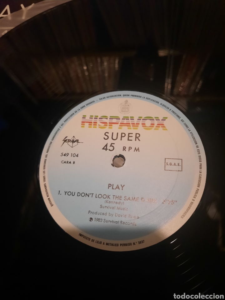 Discos de vinilo: Play - you dont look the same - Foto 2