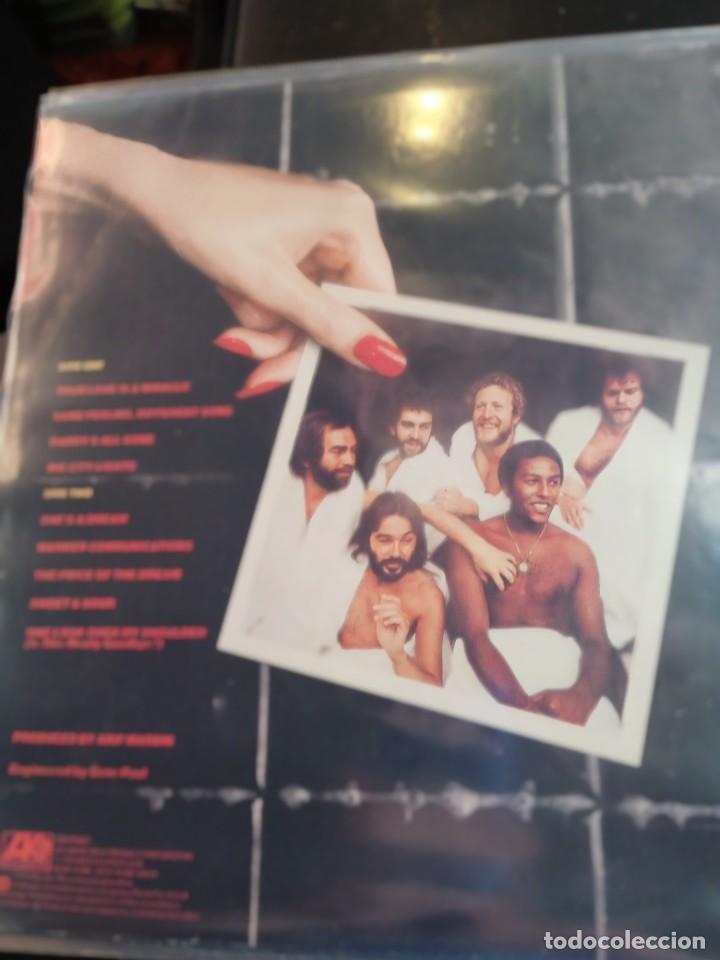Discos de vinilo: AVERAGE WHITE BAND- WARMER COMMUNICATIONS. LP - Foto 2