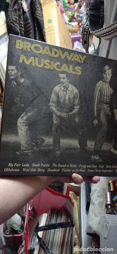 Discos de vinilo: LP BROADWAY MUSICALS - Foto 1