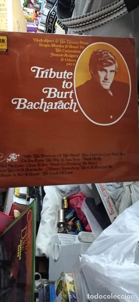 Discos de vinilo: LP TRIBUTE TO BURT BACHARACH 1970 - Foto 1