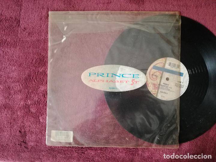Discos de vinilo: PRINCE - ALPHABET ST. - Foto 2