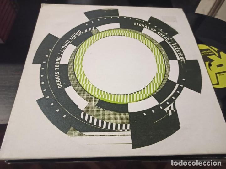 Discos de vinilo: LIQUID LIQUID - DENNIS YOUNG / FLEXTONE - MAXI HOLANDA RUSH HOUR 2005 TECHNO - Foto 1