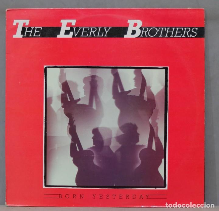 Discos de vinilo: LP. THE EVERLY BROTHERS BORN YESTERDAY - Foto 1