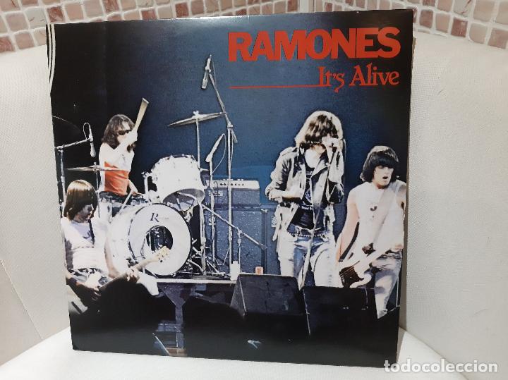 Discos de vinilo: RAMONES -ITS ALIVE- (2009) 2 X LP DISCO VINILO - Foto 1