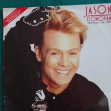 Discos de vinilo: JASON DONOVAN , BETWEEN THE LINES , DISCO VINILO LP AÑO 1990. Lote 345336078