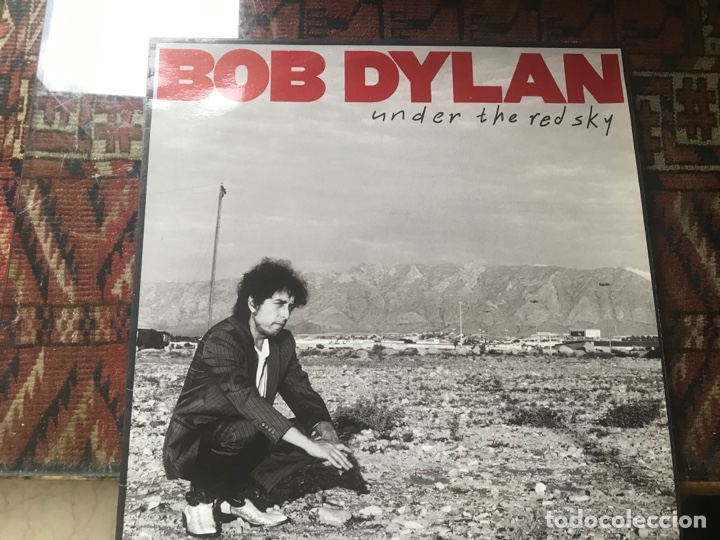 Discos de vinilo: Bob Dylan. Under the red sky - Foto 1