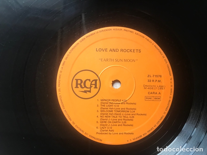 Discos de vinilo: Love and rockets. Earth sun moon - Foto 3