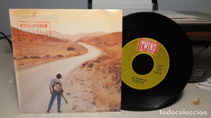 Discos de vinilo: SG LOS SECRETOS : SIN DIRECCION - Foto 1