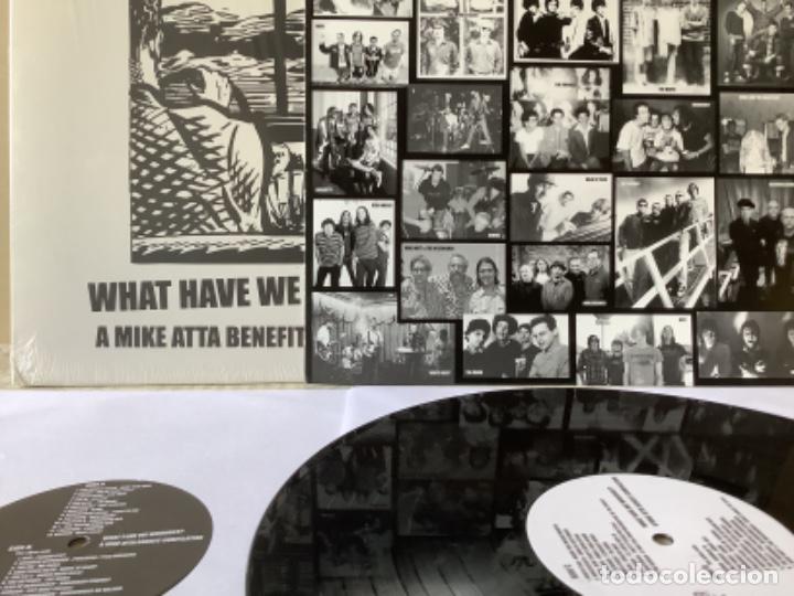 Discos de vinilo: WHAT HAVE WE WROUGHT? A MIKE ATTA BENEFIT COMPILATION. - Foto 3