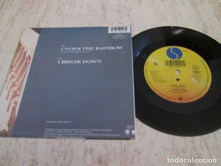 Discos de vinilo: TOMMY PAGE - Under the Rainbow/ I Break Down. German 7&rdquo; Single 1992 Edition. Solid center. Impecable - Foto 2