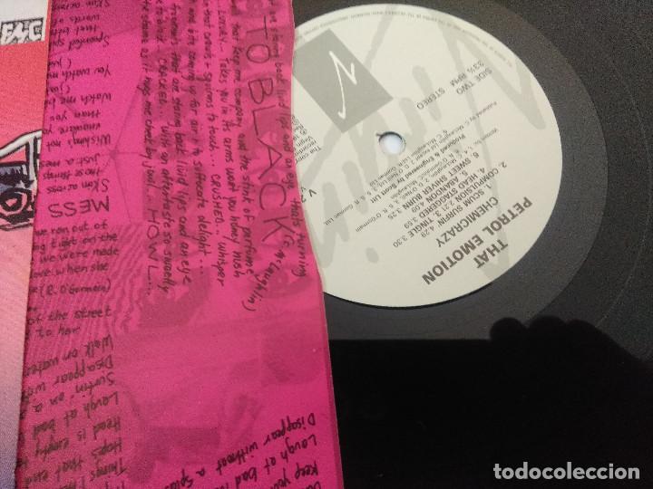Discos de vinilo: THAT PETROL EMOTION/CHEMICRAZY/VINILO. - Foto 2