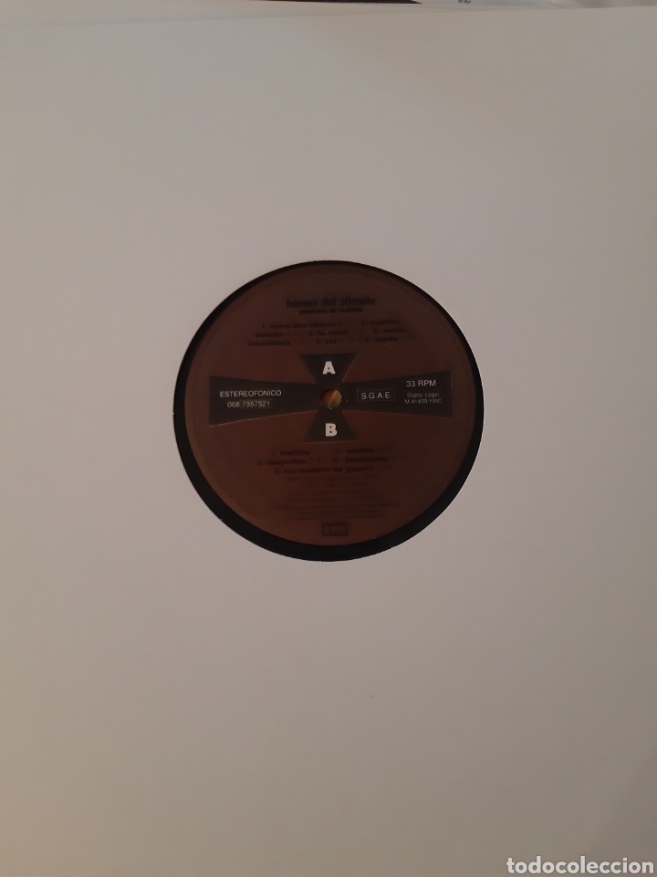 Discos de vinilo: *HEROES DEL SILENCIO. SENDEROS DE TRAICION. ESPA&Ntilde;A. - Foto 1