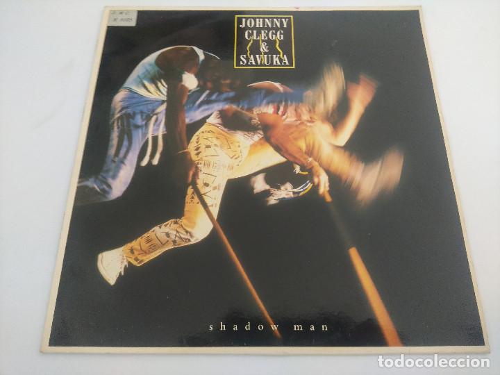 Discos de vinilo: JOHNNY CLEGG & SAVUKA/SHADOW MAN/VINILO. - Foto 1