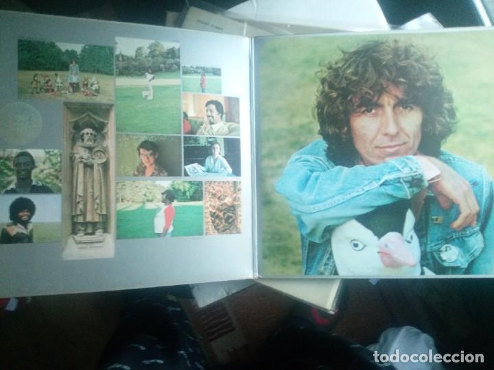 Discos de vinilo: george harrison thirty three & 1/3 gatefold 1976 insert - Foto 2