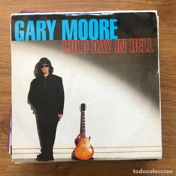 Discos de vinilo: GARY MOORE - COLD DAY IN HELL - SINGLE VIRGIN UK 1992 - Foto 1