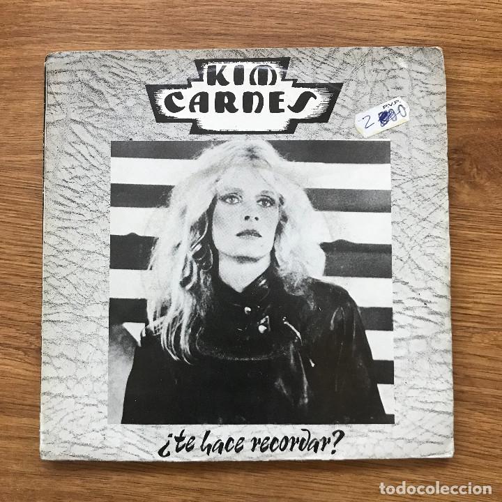 Discos de vinilo: KIM CARNES - DOES IT MAKE YOU REMEMBER - SINGLE EMI 1982 - Foto 1