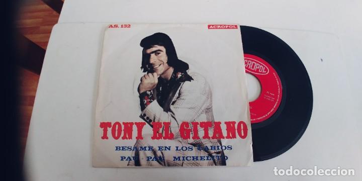 Discos de vinilo: TONY EL GITANO-SINGLE BESAME EN LOS LABIOS - Foto 1