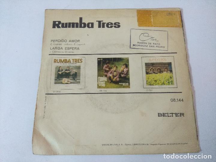 Discos de vinilo: RUMBA TRES/PERDIDO AMOR/SINGLE. - Foto 3