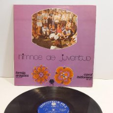 Discos de vinilo: CORAL ISIDORIANA DE LEÓN / HIMNOS DE JUVENTUD / LP-GATEFOLD-PAX-1971 / MBC. ***/***. Lote 352814904