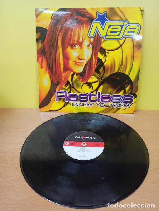 Discos de vinilo: MAXI SINGLE DISCO VINILO NEJA RESTLESS I KNOW YOU KNOW - Foto 1