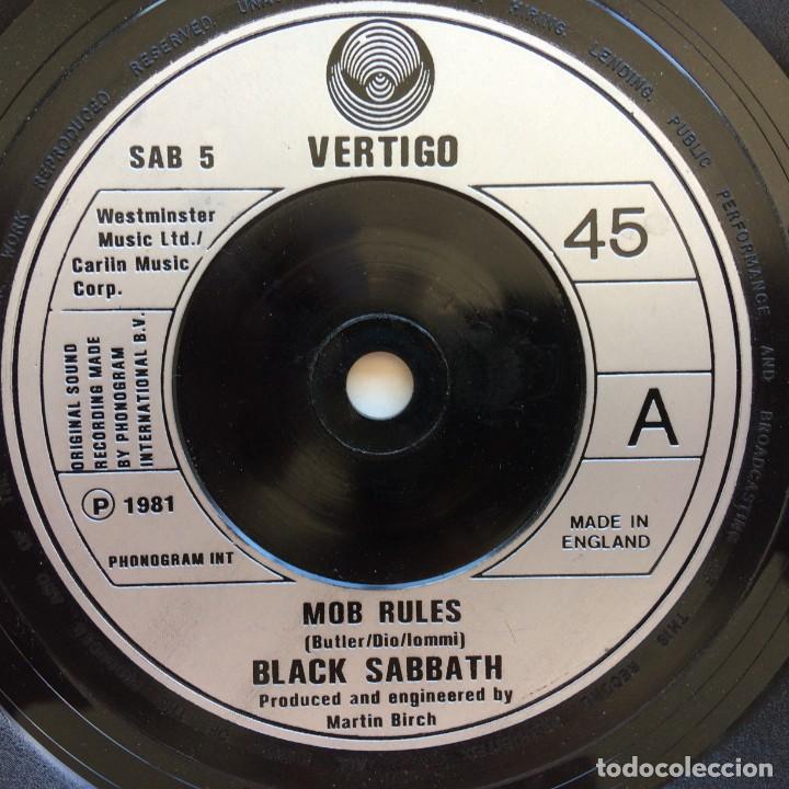 Discos de vinilo: Black Sabbath &lrm;&ndash; Mob Rules / Die Young (Live) , UK 1981 Vertigo* - Foto 3