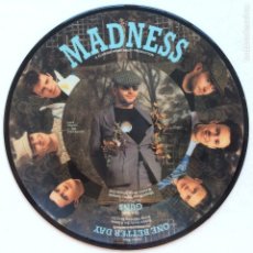 Discos de vinilo: MADNESS ‎– ONE BETTER DAY / GUNS , UK 1984 STIFF RECORDS
