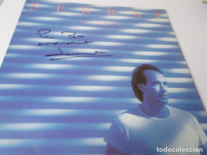 Discos de vinilo: JOAN MANUEL SERRAT Utop&iacute;a Con firma de Serrat - Foto 1