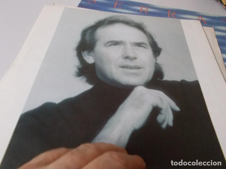 Discos de vinilo: JOAN MANUEL SERRAT Utop&iacute;a Con firma de Serrat - Foto 4