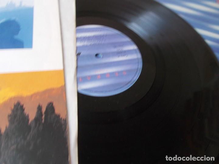 Discos de vinilo: JOAN MANUEL SERRAT Utop&iacute;a Con firma de Serrat - Foto 6