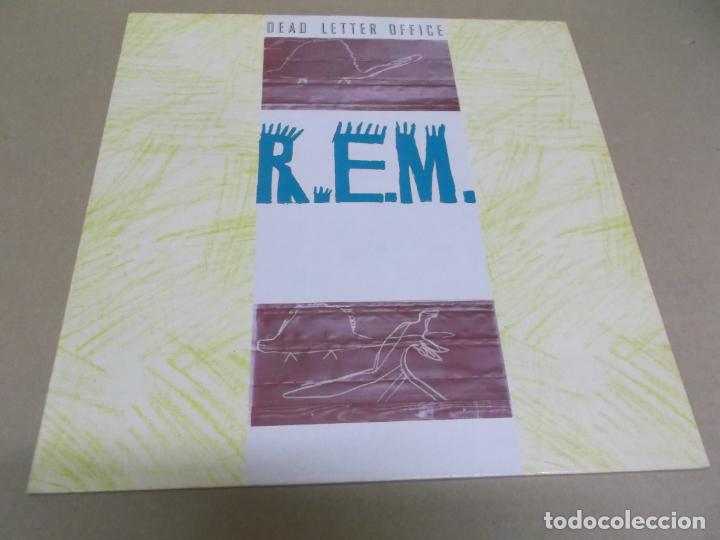Discos de vinilo: R.E.M. (LP) DEAD LETTER OFFICE A&Ntilde;O &ndash; 1987 - Foto 1