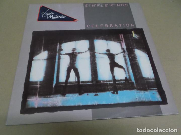 Discos de vinilo: SIMPLE MINDS (LP) CELEBRATION A&Ntilde;O &ndash; 1982 &ndash; ENCARTE INTERIOR - Foto 1