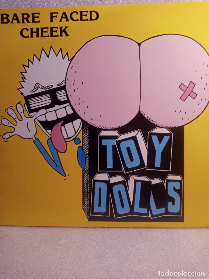 Discos de vinilo: TOY DOLLS - BARE FACED CHEEK. - Foto 1