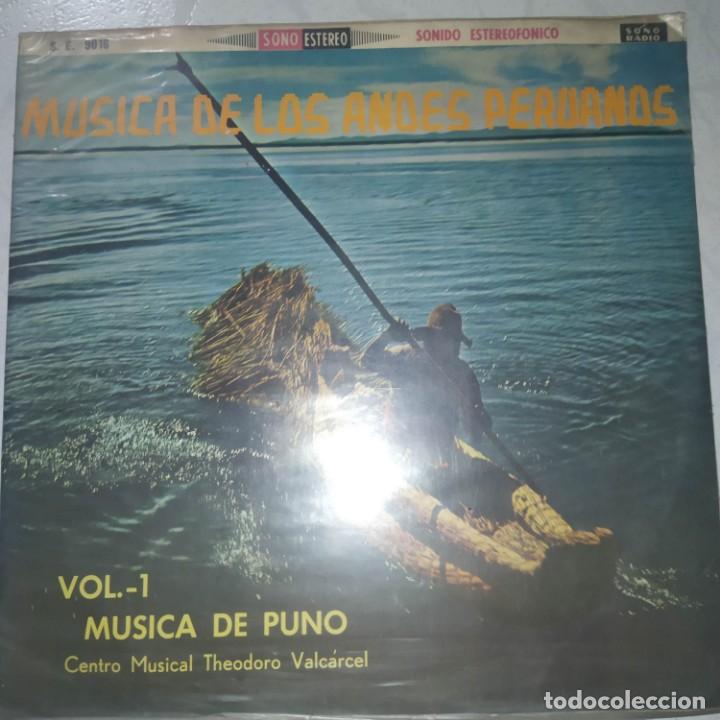 Disques de vinyle: Centro Musical Theodoro Valcarcel &ndash; M&uacute;sica De Los Andes Peruanos Vol. 1 - M&uacute;sica Del Puno LP PERU