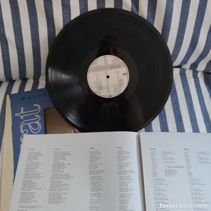 Discos de vinilo: Antiguo Vinilo/LP Joan Manuel Serrat, Material Sensible. - Foto 7